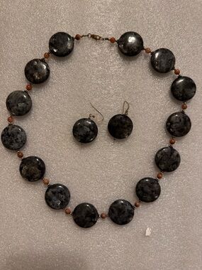 Black Labradorite and Pink Mother of Pearl Necklace and Earrings Set